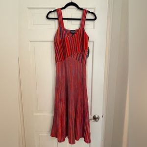 NWT Scoop Dress - Small